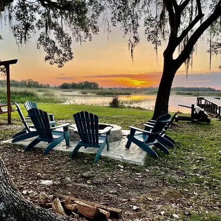 Perfect Pointe Lakehouse